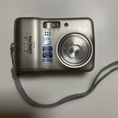 Nikon COOLPIX コンパクトデジタルカメラのサムネイル