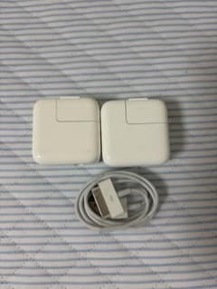 Apple純正　USB電源アダプタ 2個＋30ピンDockケーブルセットのサムネイル
