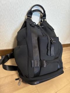 ブラックナイロンリュックのサムネイル