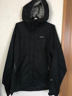 patagonia マウンテンパーカーのサムネイル