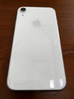 iPhoneXR 128GB ホワイト SIMフリーのサムネイル