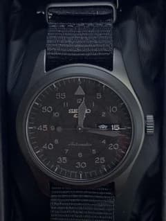 SEIKO5 セイコー ファイブ自動巻 ブラック SBSA167 未使用 - メルカリ