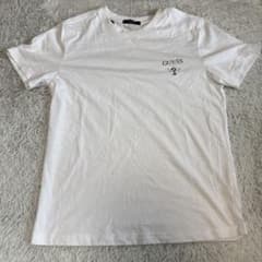 GUESS ホワイト ロゴ Tシャツのサムネイル