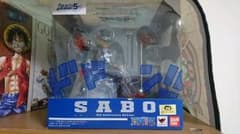 ワンピースフィギュアのサムネイル