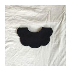 刺繍もくもくスタイ ⋆ ドットミニヨン ブラックのサムネイル