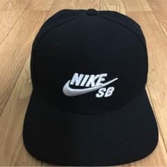 ナイキ キャップのサムネイル