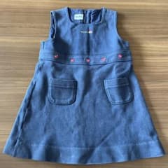 90サイズ familiar ワンピース　りんご柄　秋冬