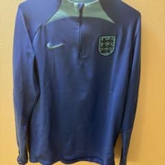 サッカーイングランド代表練習着上下 - メルカリ