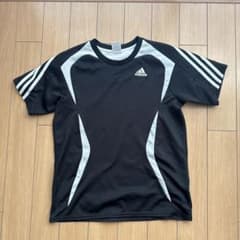 adidas Tシャツのサムネイル