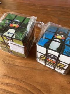 つば九郎　ルービックキューブ2個　東京ヤクルトスワローズ　2000試合記念のサムネイル