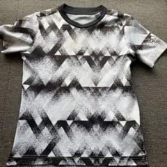 adidas 130 Tシャツのサムネイル