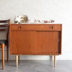 デンマーク 北欧ヴィンテージ チークキャビネット 抽斗付 北欧家具