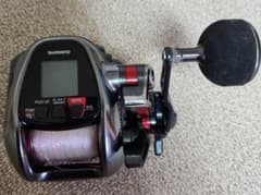 ポ*⚠様 PLAYS 3000XP 電動リール 中古品　即決価格交渉有り あっ!】SHIMANO PLAYS 3000XP 電動リール中古 - メルカリ