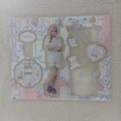 ILLIT イロハ SWEET C♡ZY TIME　1番くじ　C賞 アクスタのサムネイル