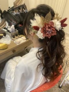 ヘッドドレス　髪飾り　花飾り　プリザーブドフラワードライフラワー　ウェディングのサムネイル