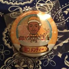 GENE 関口メンディー クリスマスガチャ 缶バッチのサムネイル