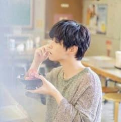 千葉雄大 横顔 写真集のサムネイル