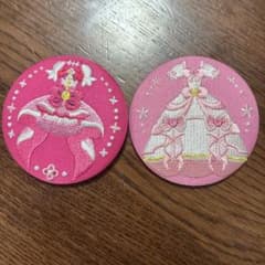 Go!プリンセスプリキュア 刺繍 缶バッジ キュアフローラのサムネイル