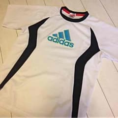 adidas♥︎Tシャツのサムネイル