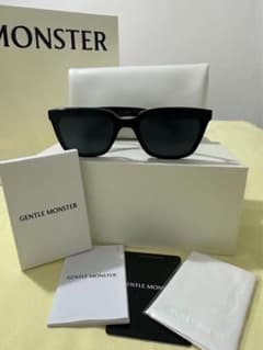 GENTLE MONSTER Lilit 01 サングラスのサムネイル