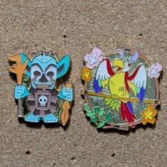 ディズニー　ピンズ　ピンバッジ Amazon.co.jp: ミッキーマウス[ピンバッジ]ピンズ/指差し ディズニー