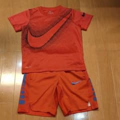 ナイキスポーツウェア上下のサムネイル