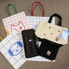 最終価格】ファミリア 天神 いちご バッグ ハンカチ - メルカリ
