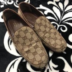 GUCCIローファーのサムネイル