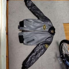 Vanson Leathers レザー ジャケット 38　レディース　ほぼ未使用のサムネイル