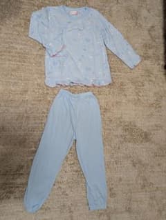 【購入者様専用】Dreaming Cute キッズ パジャマセット 130cmのサムネイル
