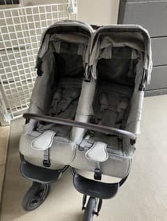 AIRBUGGY ココダブル エアバギー アースグレイ (前輪タイヤパンク