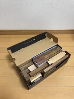 広葉樹 端材（タモ•ウォールナット•チーク•ラワン•アガチス） 木材 DIYのサムネイル