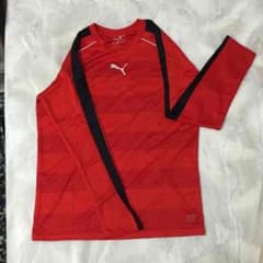 新品✨プーマ 練習着のサムネイル