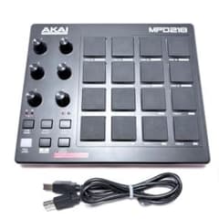 AKAI MPD218 MIDIパッドコントローラー 動作確認済み 使用感少ない AKAI MPD218 MIDIパッドコントローラー 動作確認済み 使用感少ない
