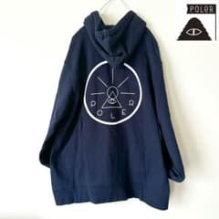 【冬SALE‼︎】アウトドアブランド　POLER（ポーラー）　薄手パーカーのサムネイル