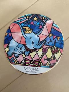 ミシャ クッションファンデケース　 ダンボ　限定　デザインのサムネイル