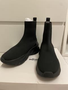★新品未使用★+diana 【撥水加工】軽量ニットソックススニーカーのサムネイル