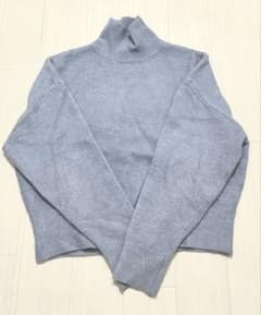 ZARA タートルネックセーター 水色　ライトブルーのサムネイル