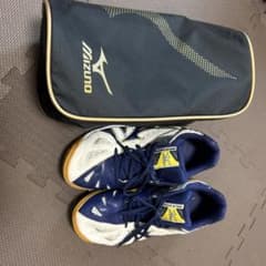 Mizuno 卓球シューズ ネイビー収納袋付きのサムネイル