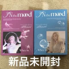 Wheein IN the mood photobookver. 2点セットのサムネイル