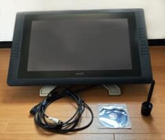 【送料無料】液タブ　wacom　Cintiq22 HDtouchのサムネイル