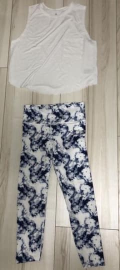 GAP ヨガウエア上下セットのサムネイル