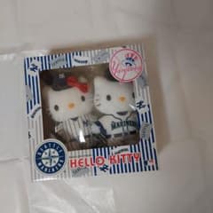 HELLO KITTY YANKEESのサムネイル