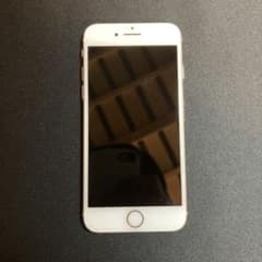 iPhone 8 ゴールド 64GB  充電ケーブル付きのサムネイル