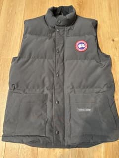 Canada Goose ブラック ダウンベストのサムネイル