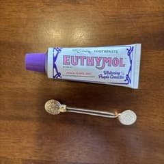 EUTHYMOL Whitening Purple Corrector 歯磨き粉