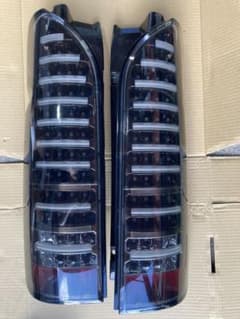 2型ハイエース 219型　社外LEDテールランプのサムネイル