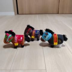 競馬 ぬいぐるみ 3体セット - メルカリ