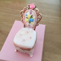 小物入れのサムネイル