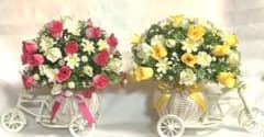 造花 アレンジ( 黄色 )のサムネイル